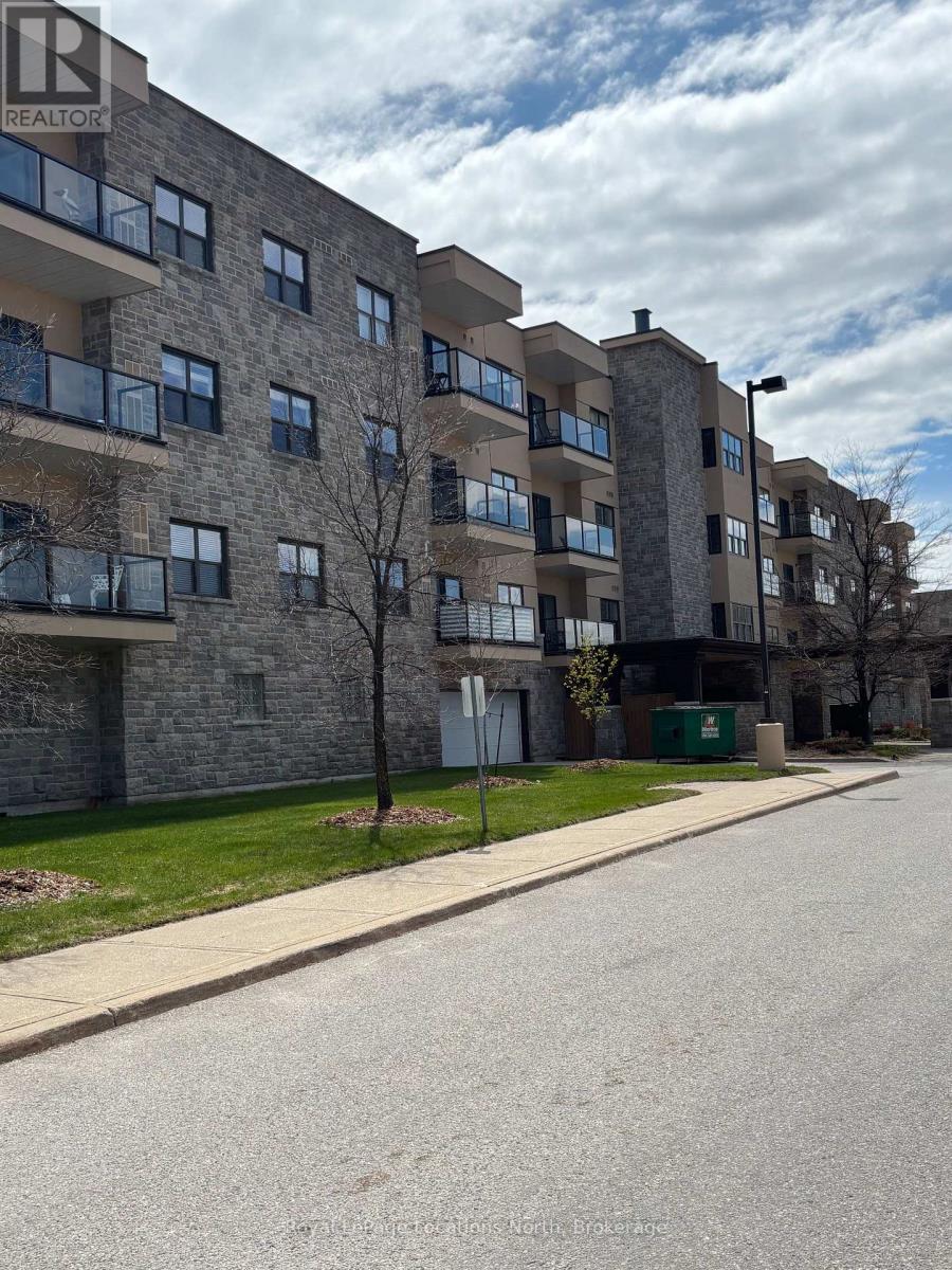 303 - 91 Raglan Street, Collingwood, Ontario  L9Y 4V3 - Photo 1 - S12816448