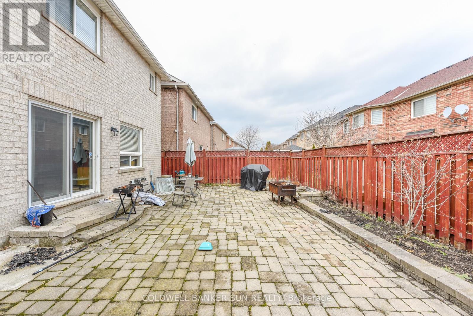 21 Sunnyview Road, Brampton, Ontario  L7A 3E4 - Photo 6 - W13095634