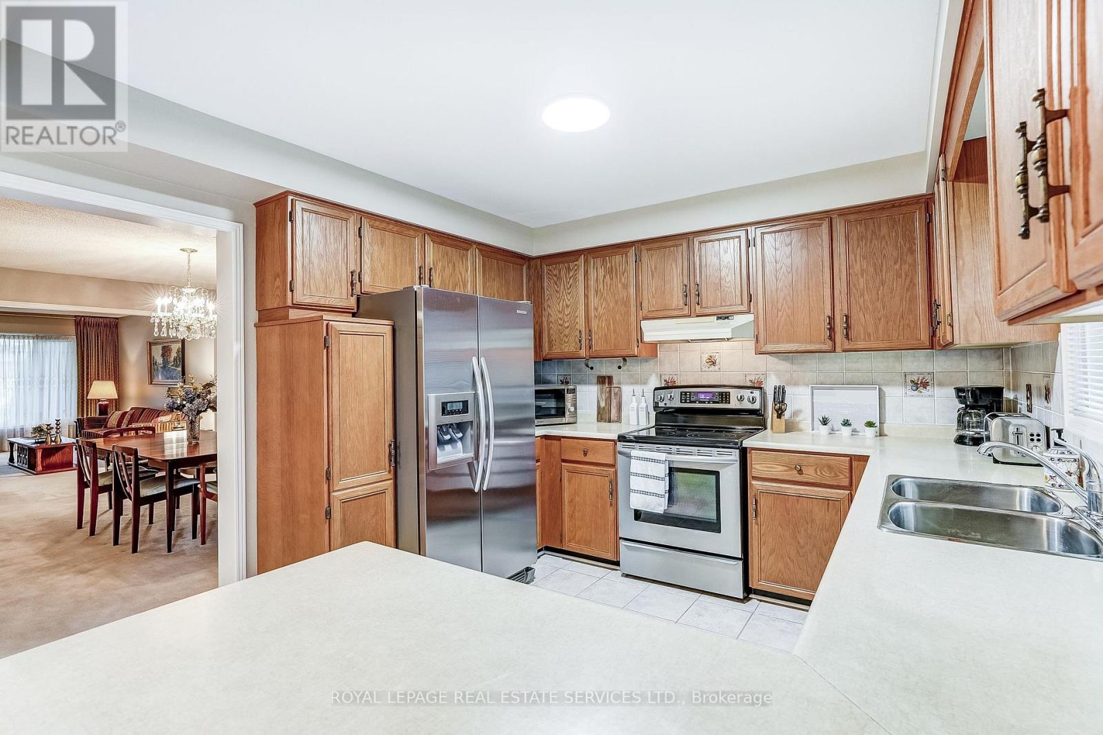 4217 Schneider Court, Mississauga, Ontario  L5B 3N8 - Photo 11 - W13095660