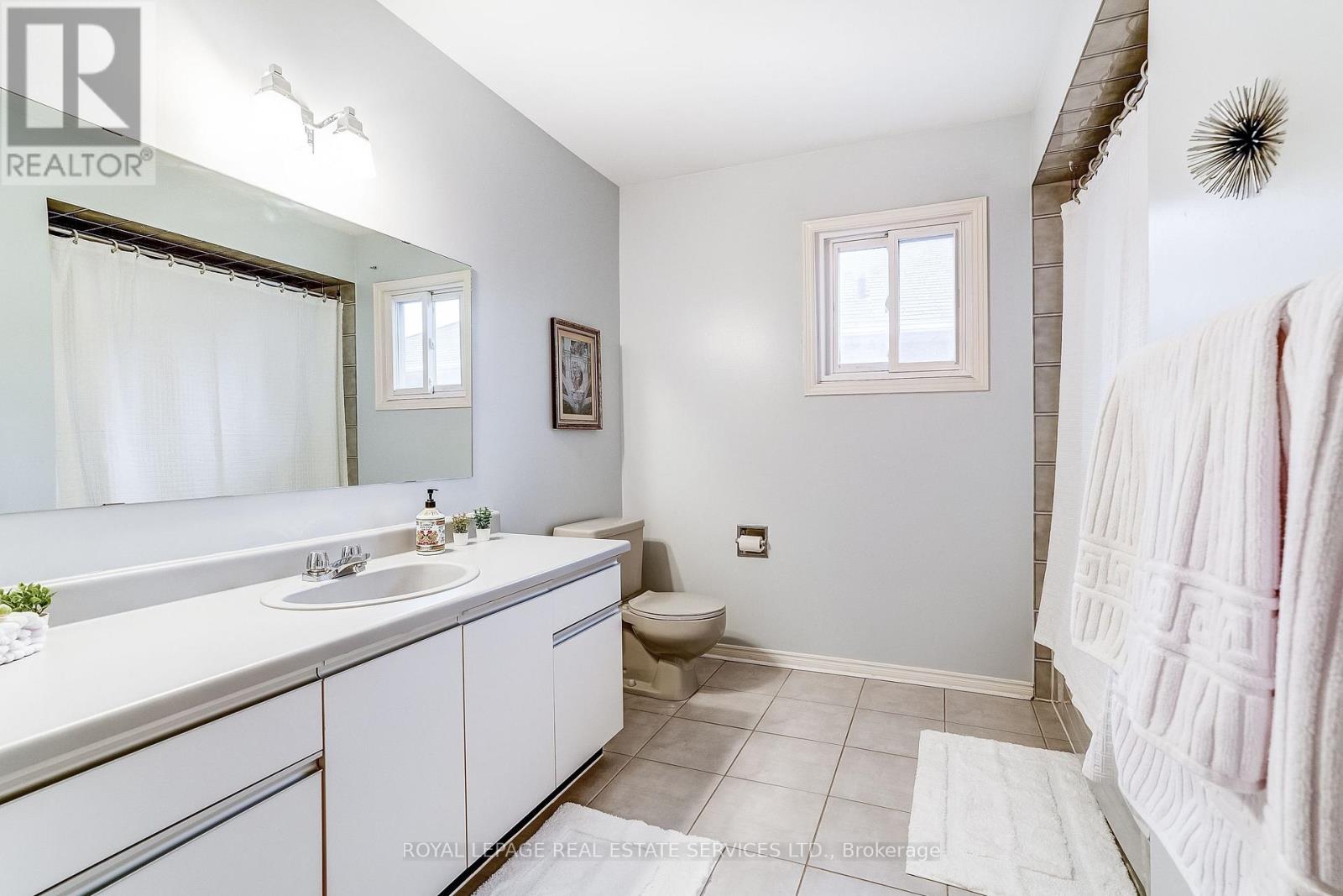 4217 Schneider Court, Mississauga, Ontario  L5B 3N8 - Photo 29 - W13095660