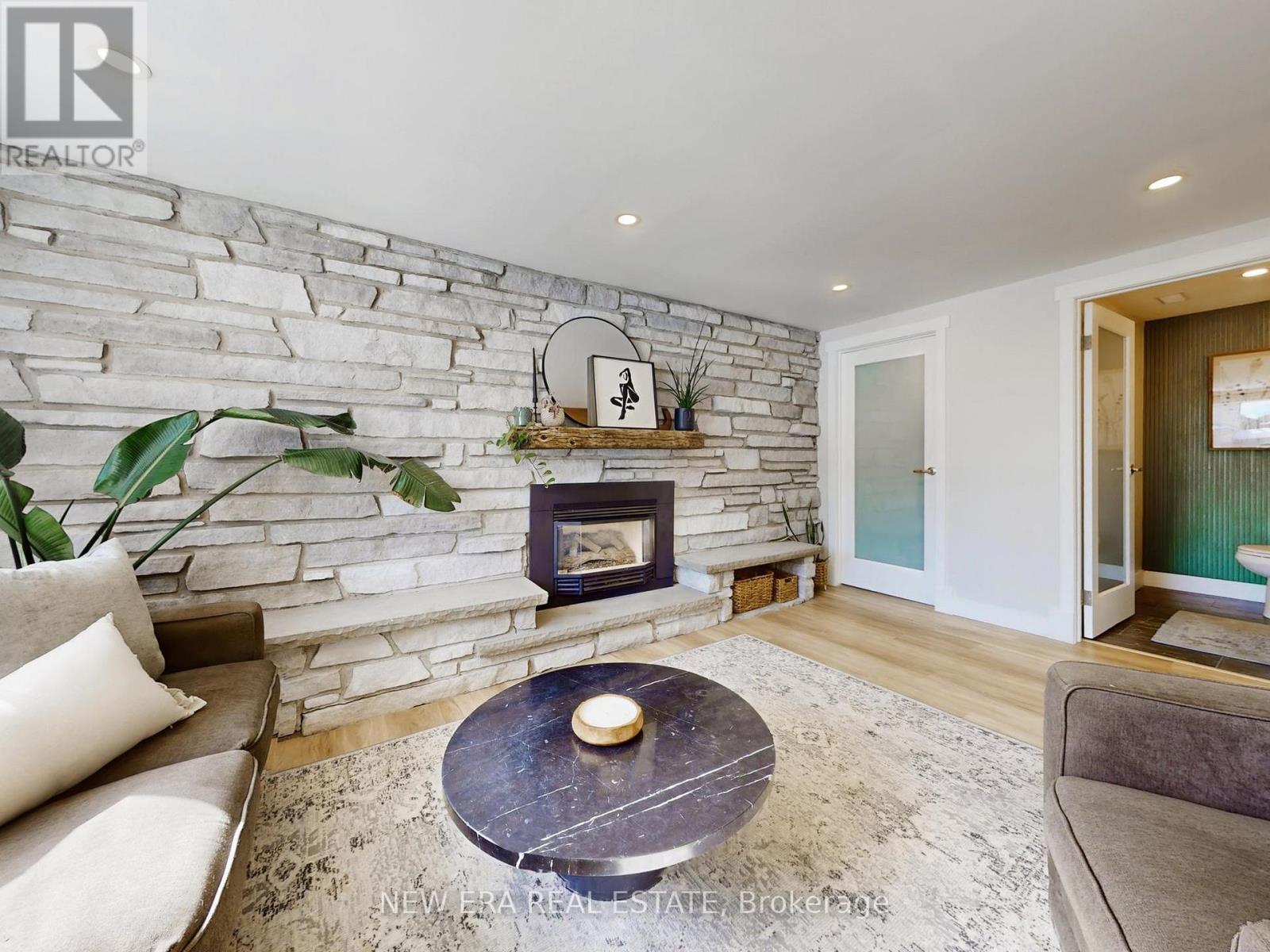 2611 Truscott Drive, Mississauga, Ontario  L5J 2B6 - Photo 24 - W13095714