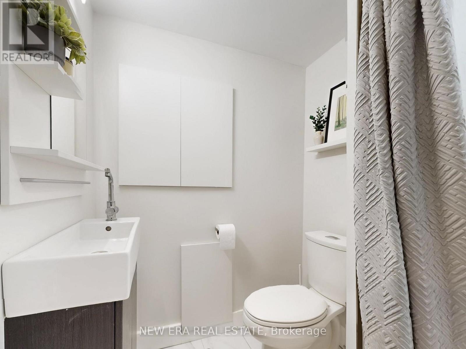 2611 Truscott Drive, Mississauga, Ontario  L5J 2B6 - Photo 29 - W13095714