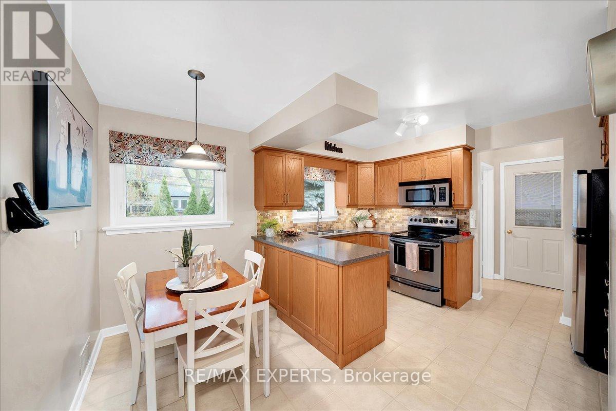 239 Mill Road, Toronto, Ontario  M9C 1Y3 - Photo 12 - W13095722