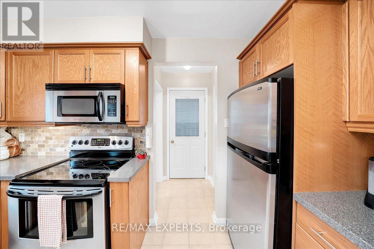 239 Mill Road, Toronto, Ontario  M9C 1Y3 - Photo 16 - W13095722
