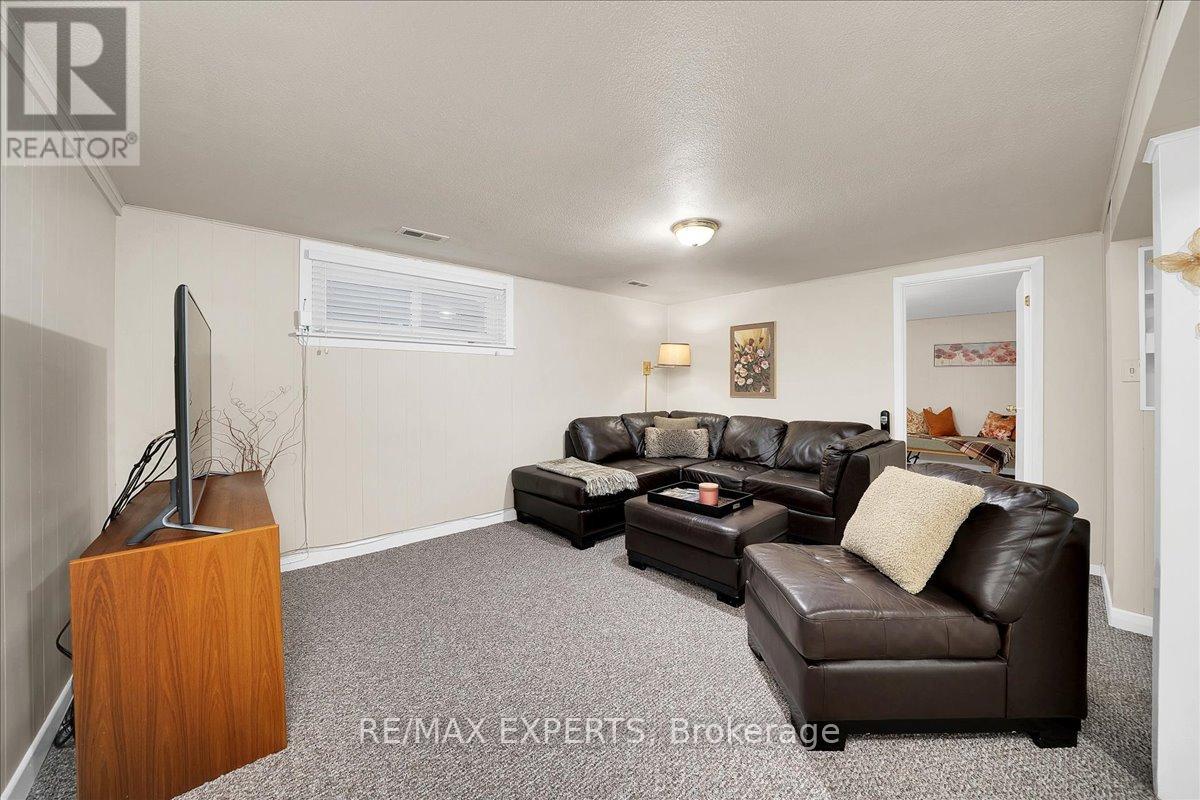 239 Mill Road, Toronto, Ontario  M9C 1Y3 - Photo 32 - W13095722