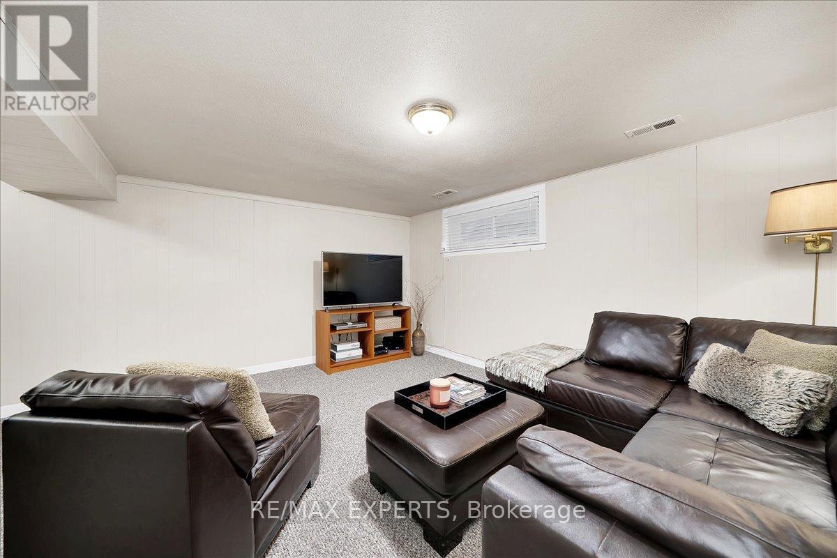 239 Mill Road, Toronto, Ontario  M9C 1Y3 - Photo 33 - W13095722