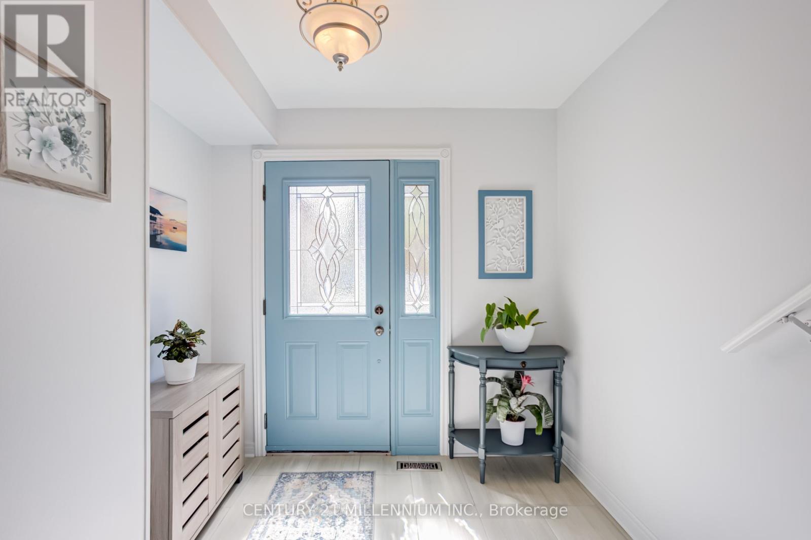 17 - 17 Craigleigh Crescent, Brampton, Ontario  L6T 2E3 - Photo 3 - W13095724