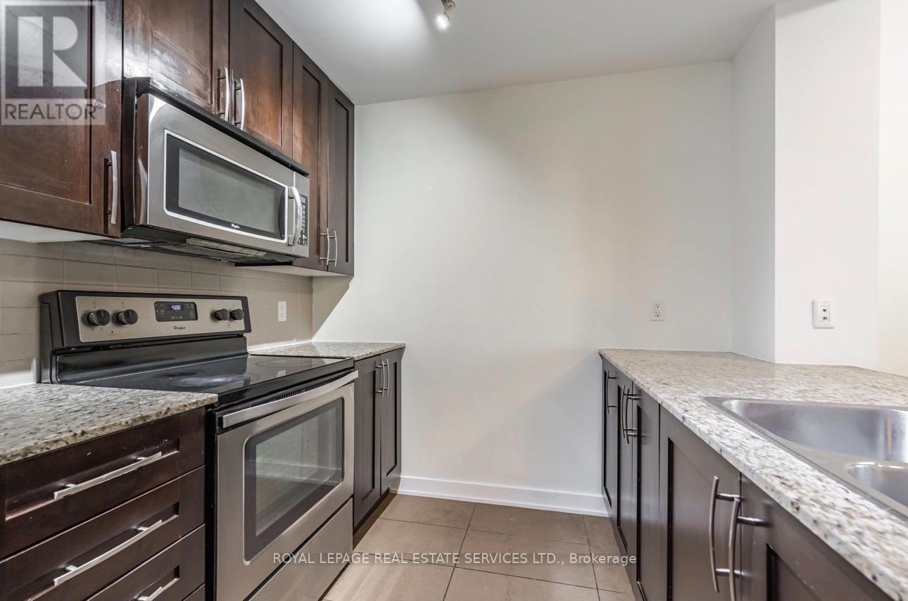 Th3 - 4065 Brickstone Mews, Mississauga, Ontario  L5B 0G3 - Photo 17 - W13095804
