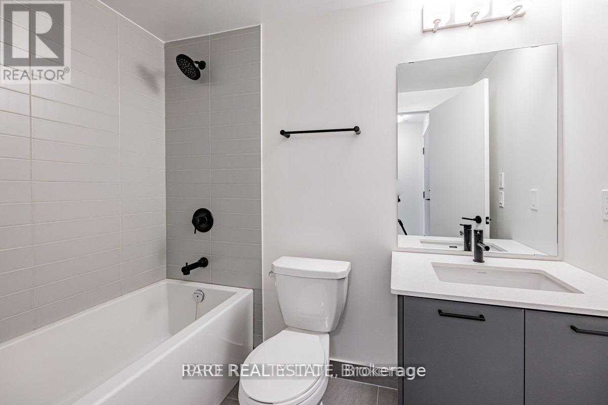415 - 2300 St Clair Avenue W, Toronto, Ontario  M6N 0B3 - Photo 15 - W13095848