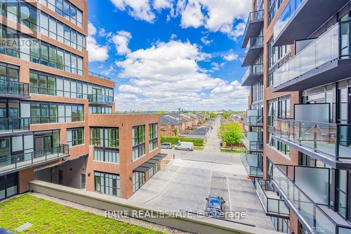 415 - 2300 St Clair Avenue W, Toronto, Ontario  M6N 0B3 - Photo 18 - W13095848