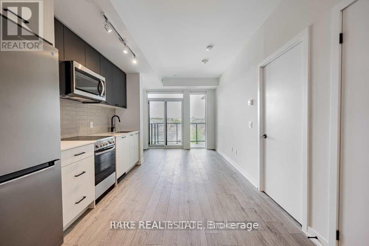 415 - 2300 St Clair Avenue W, Toronto, Ontario  M6N 0B3 - Photo 3 - W13095848