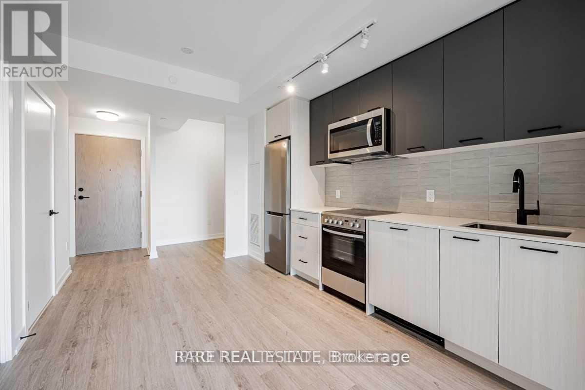 415 - 2300 St Clair Avenue W, Toronto, Ontario  M6N 0B3 - Photo 7 - W13095848