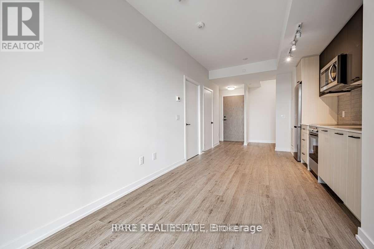 415 - 2300 St Clair Avenue W, Toronto, Ontario  M6N 0B3 - Photo 8 - W13095848