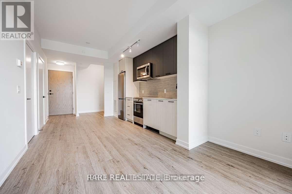 415 - 2300 St Clair Avenue W, Toronto, Ontario  M6N 0B3 - Photo 9 - W13095848
