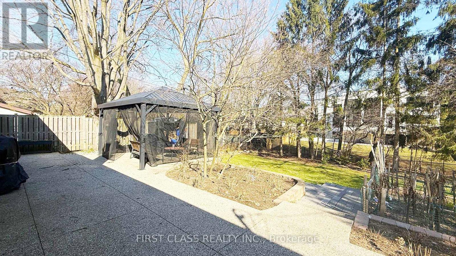 1379 Willowdown Road, Oakville, Ontario  L6L 1X2 - Photo 14 - W13095910