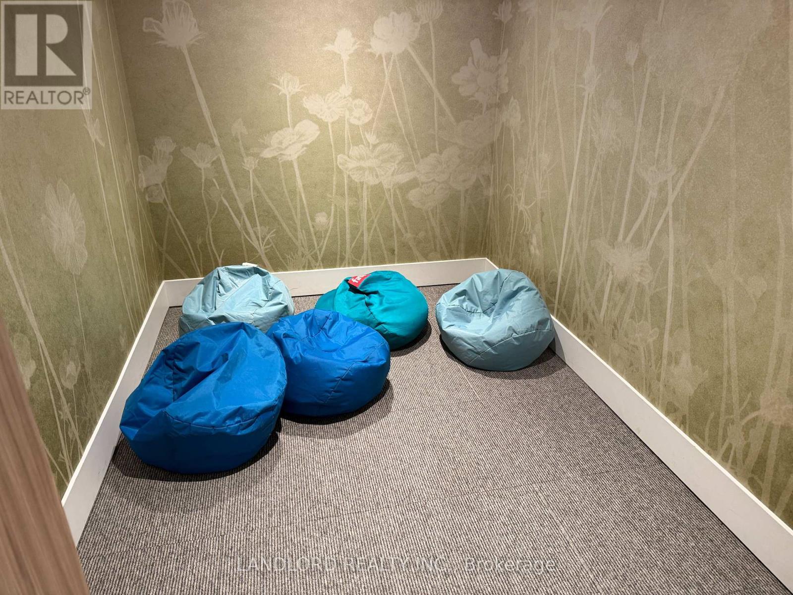 1210 - 3100 Keele Street, Toronto, Ontario  M3M 0E1 - Photo 28 - W13095918