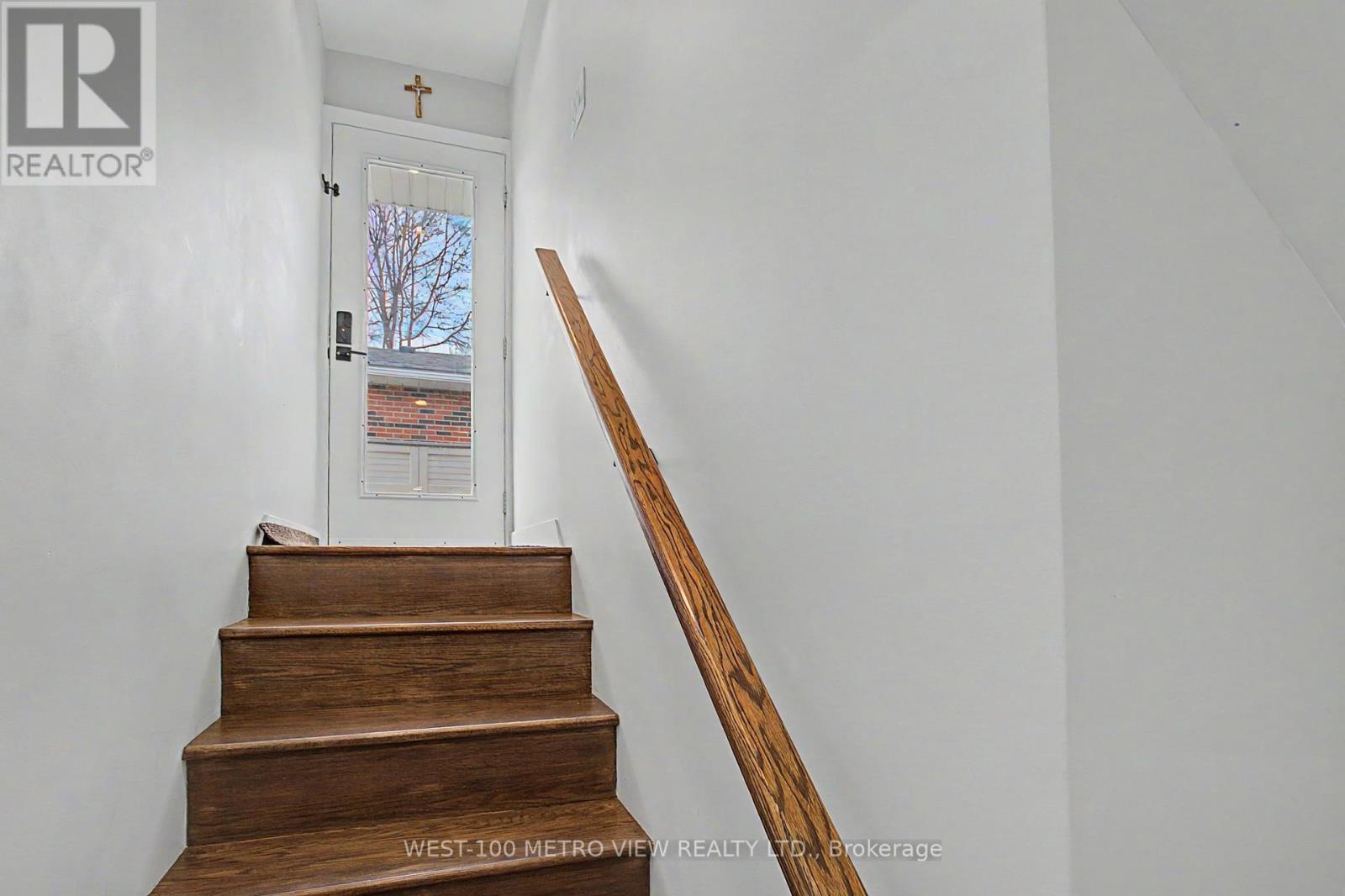2144 Sandringham Drive, Burlington, Ontario  L7P 1T9 - Photo 22 - W13095920