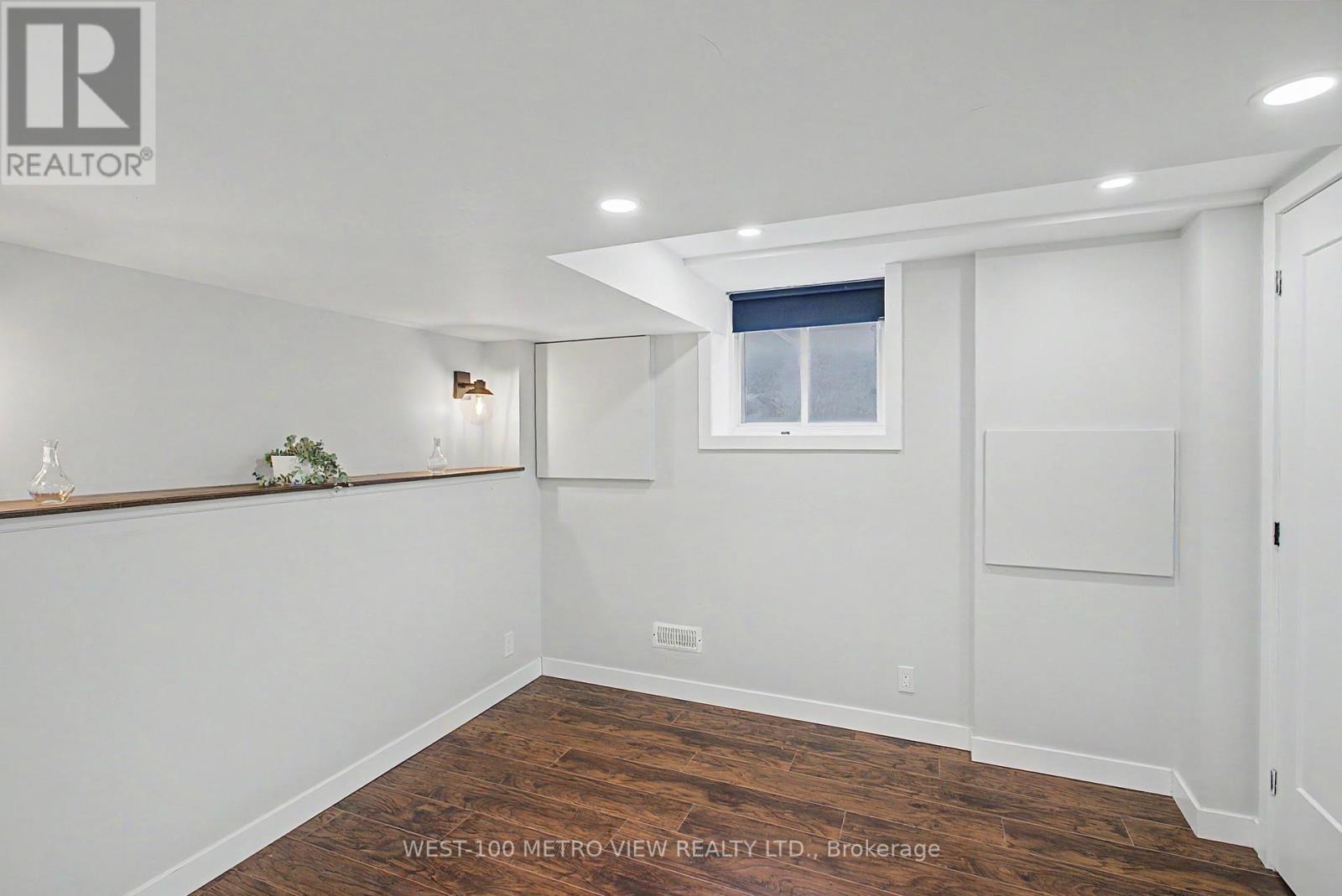 2144 Sandringham Drive, Burlington, Ontario  L7P 1T9 - Photo 25 - W13095920