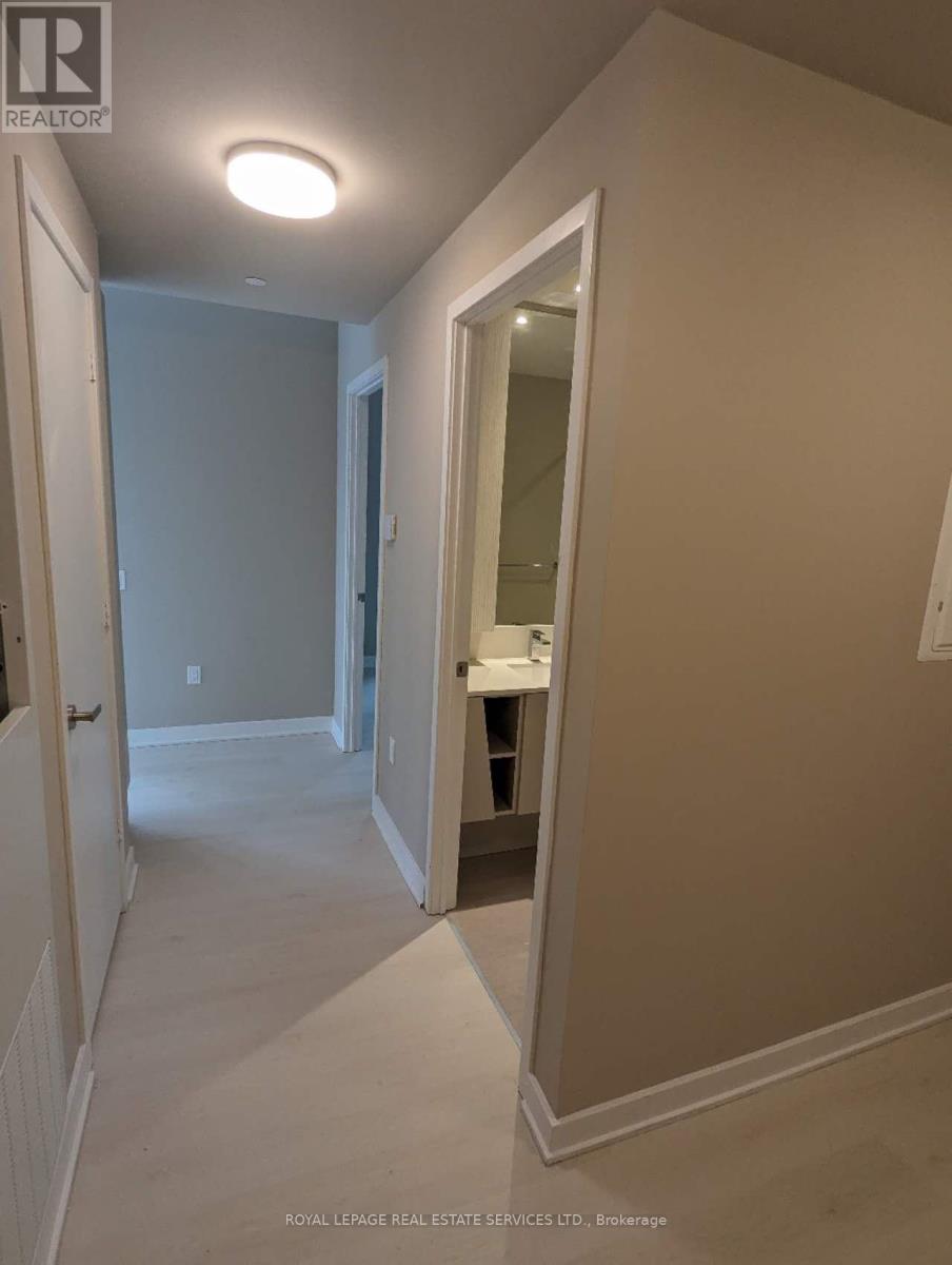 3003 - 3900 Confederation Parkway, Mississauga, Ontario  L5B 0M3 - Photo 4 - W13095990