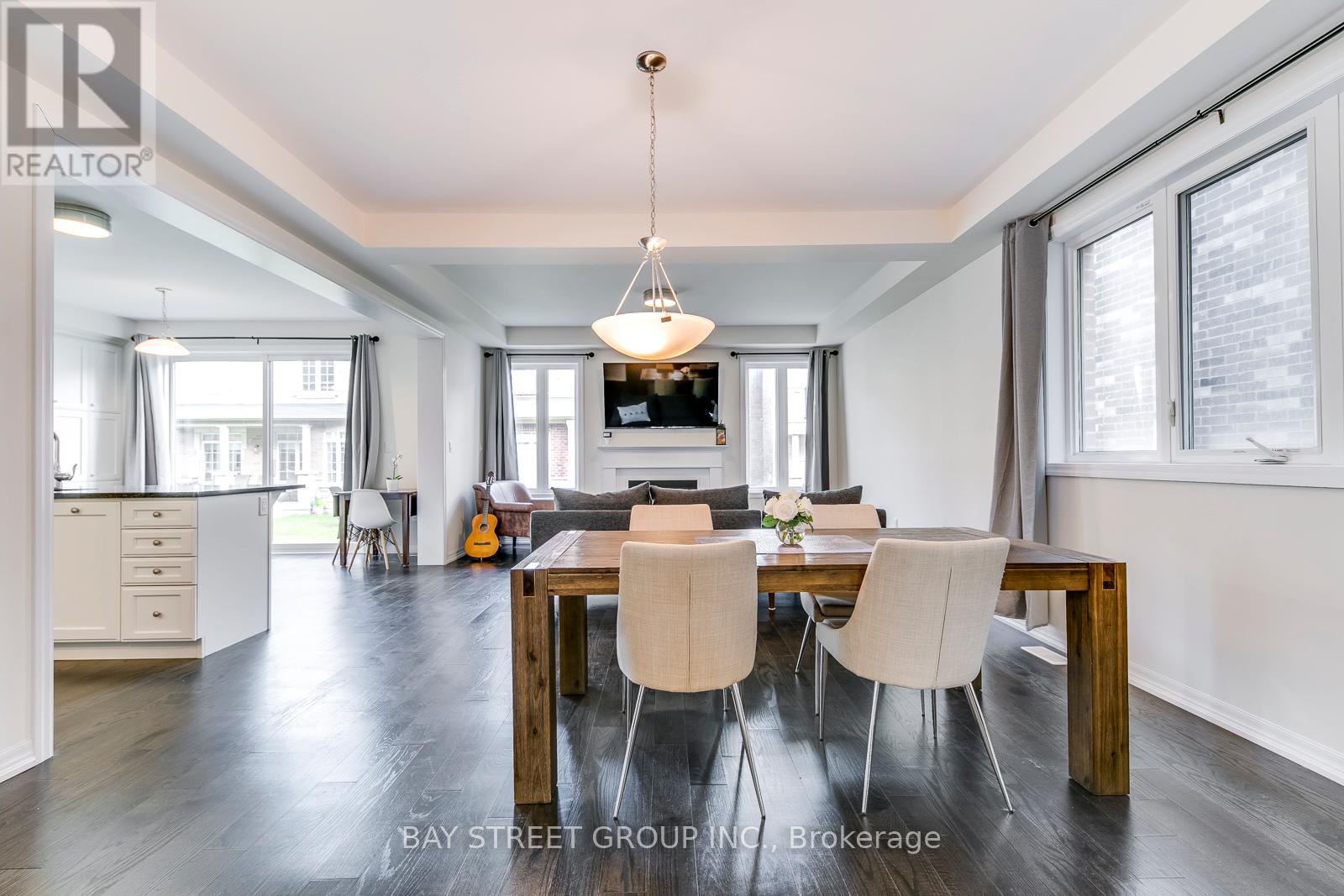 366 Harold Dent Trail, Oakville, Ontario  L6M 0N3 - Photo 19 - W13096024