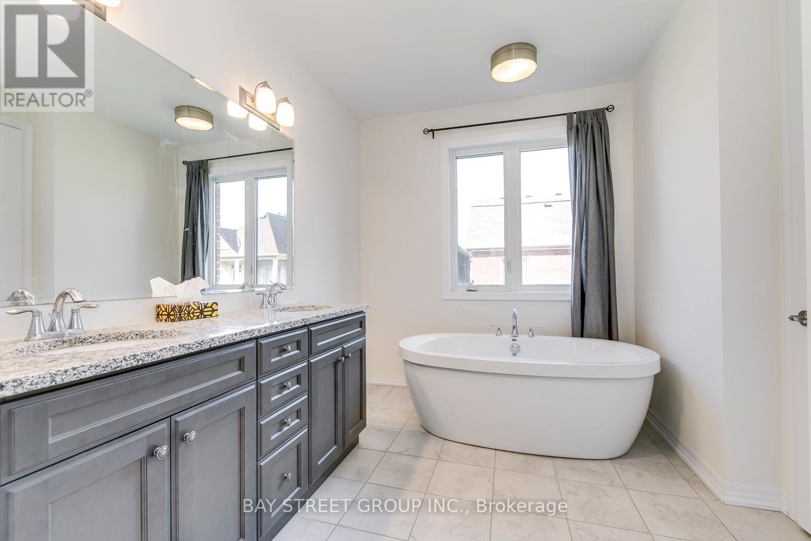 366 Harold Dent Trail, Oakville, Ontario  L6M 0N3 - Photo 30 - W13096024