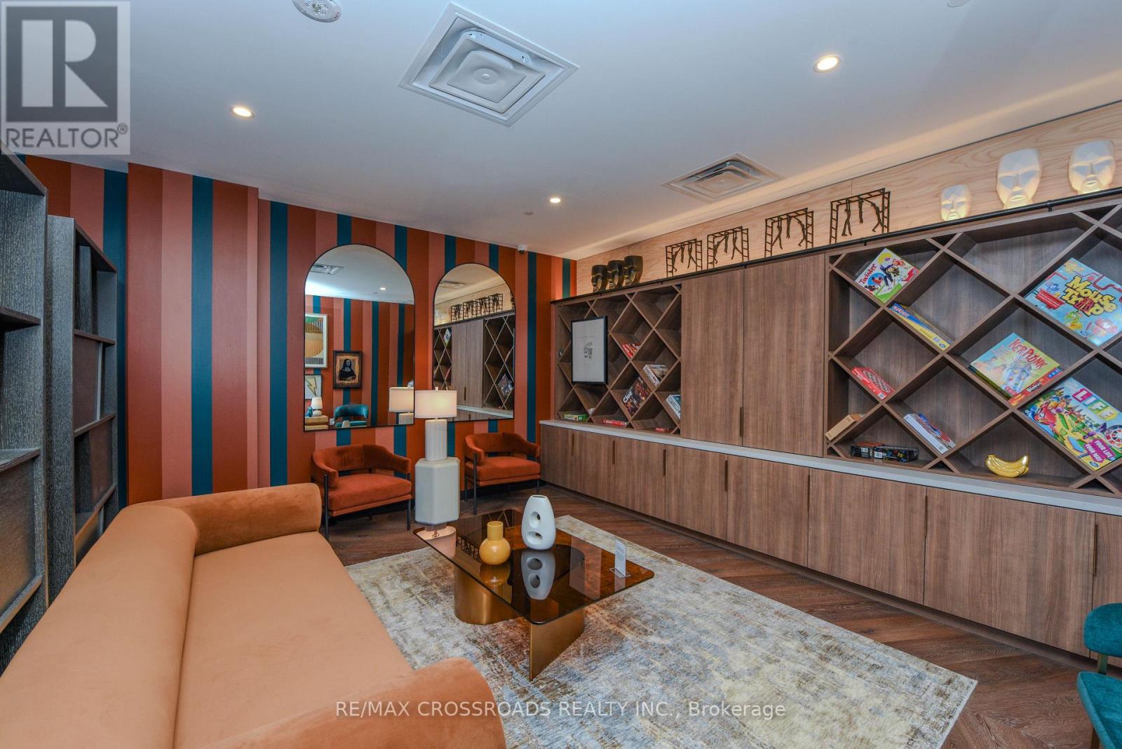 520 - 689 The Queensway Drive, Toronto, Ontario  M8Y 1L1 - Photo 32 - W13096040