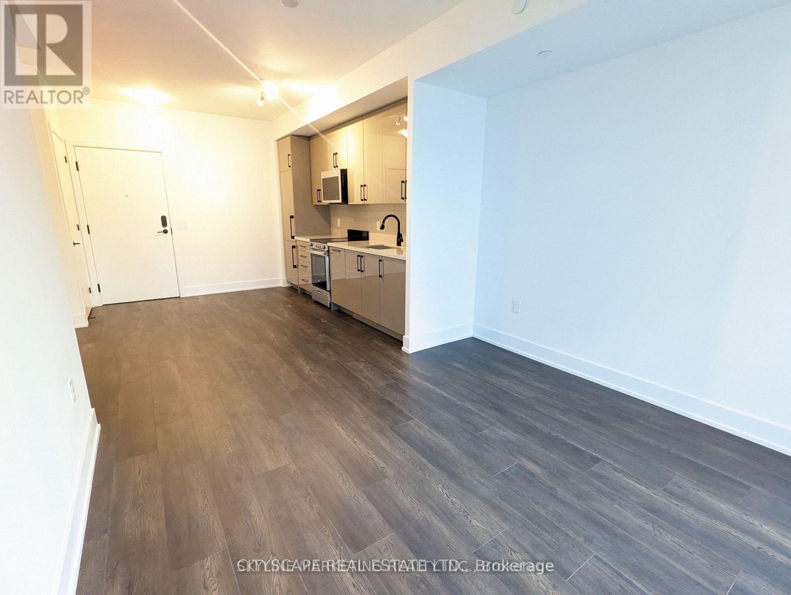 549 - 2450 Old Bronte Road, Oakville, Ontario  L6M 5P6 - Photo 2 - W13096066