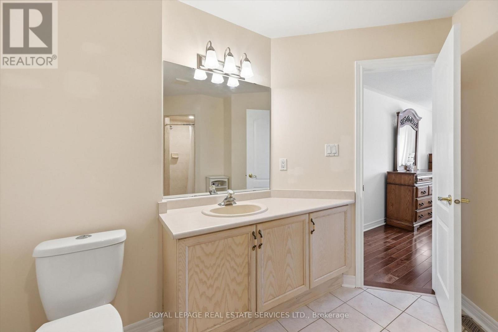 2605 Longridge Crescent, Oakville, Ontario  L6H 6S1 - Photo 22 - W13096068
