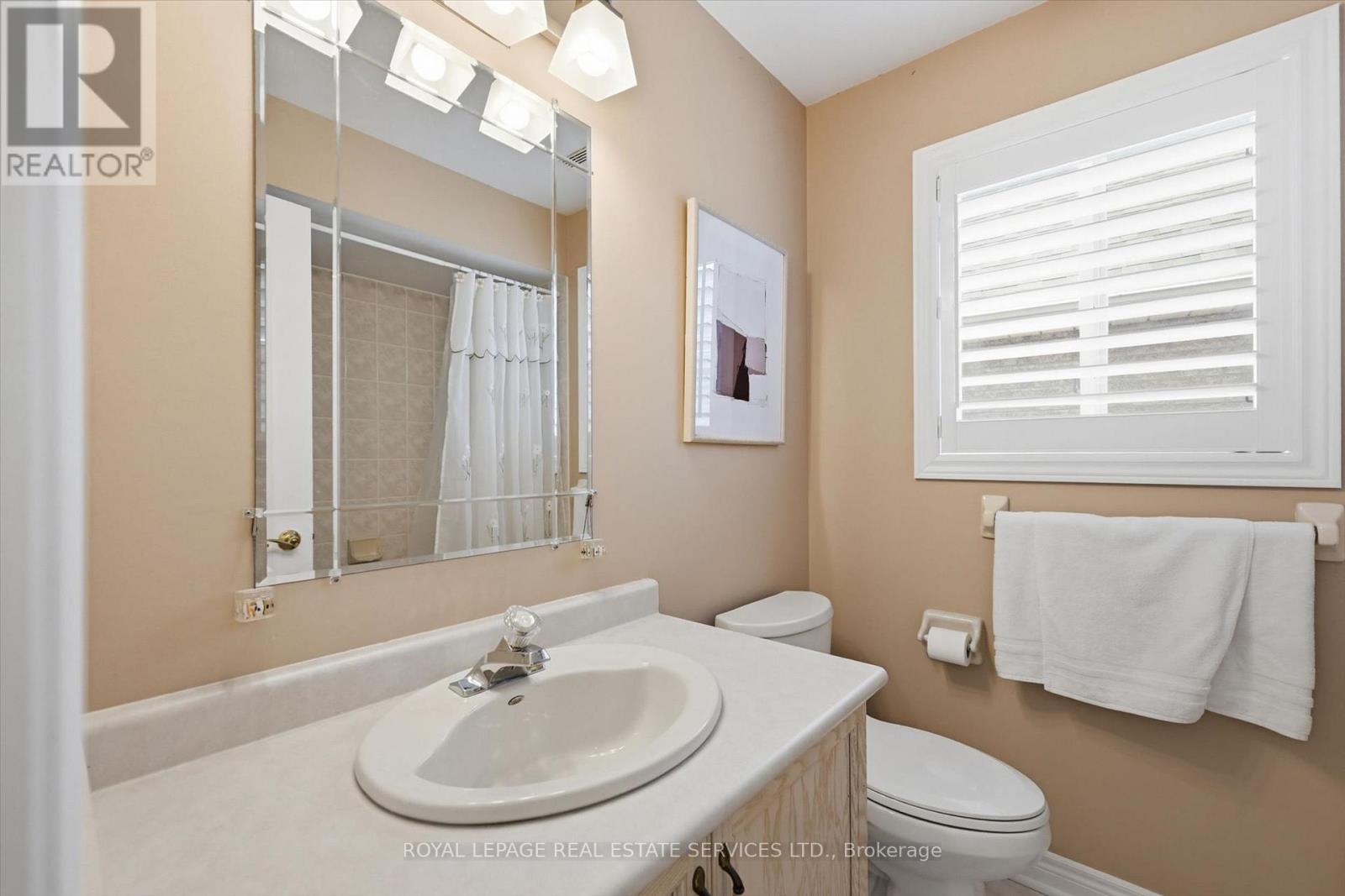 2605 Longridge Crescent, Oakville, Ontario  L6H 6S1 - Photo 28 - W13096068