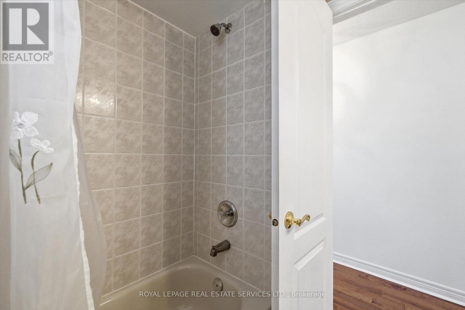 2605 Longridge Crescent, Oakville, Ontario  L6H 6S1 - Photo 29 - W13096068