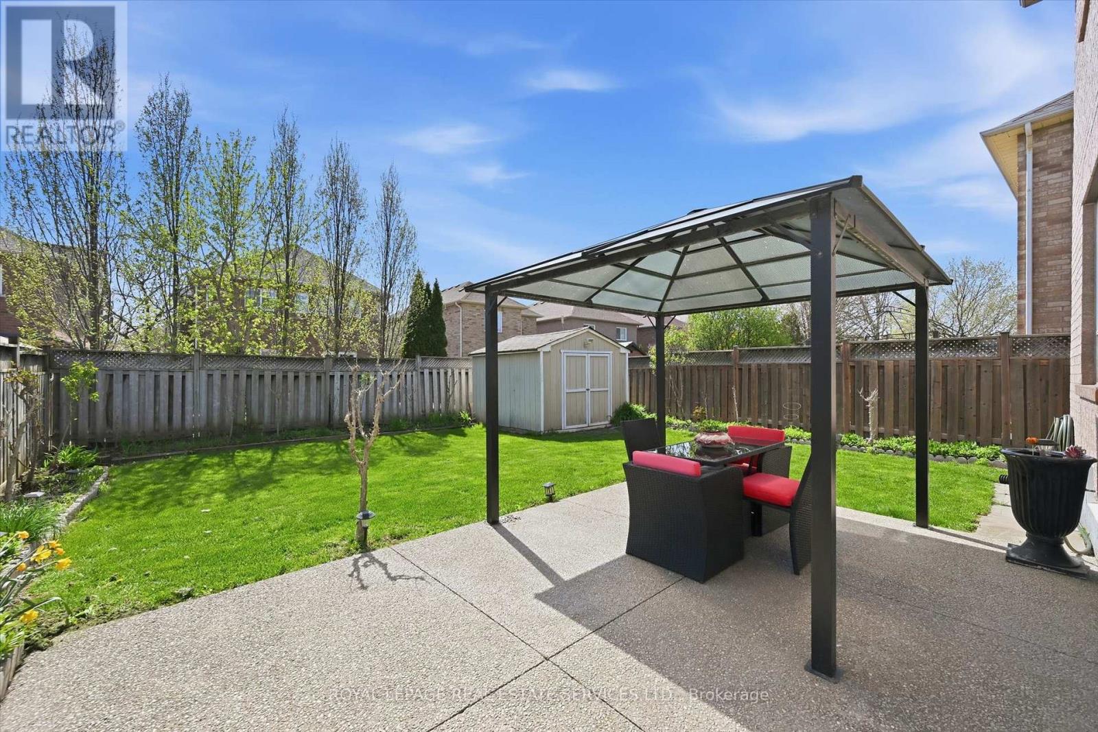 2605 Longridge Crescent, Oakville, Ontario  L6H 6S1 - Photo 39 - W13096068
