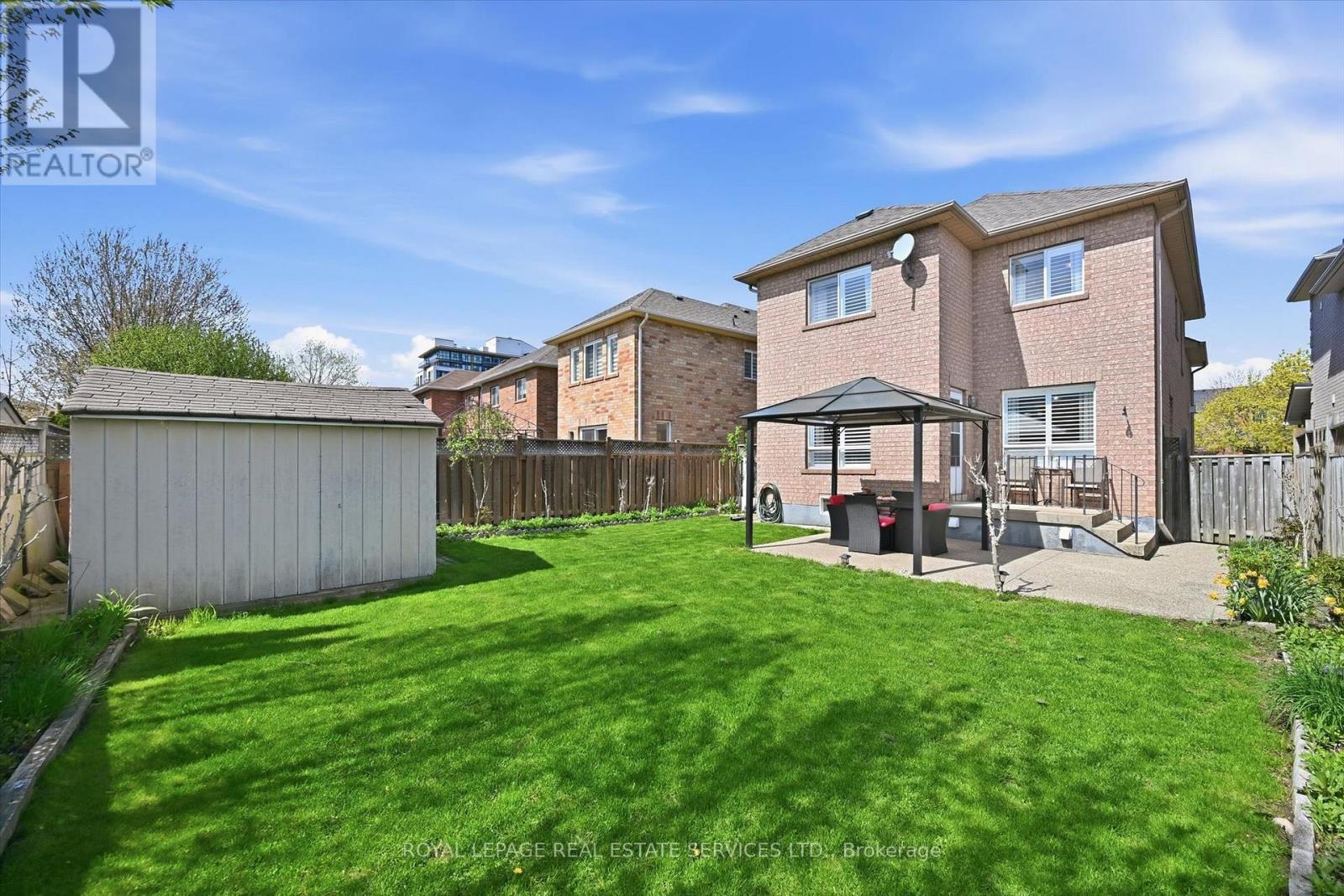 2605 Longridge Crescent, Oakville, Ontario  L6H 6S1 - Photo 41 - W13096068