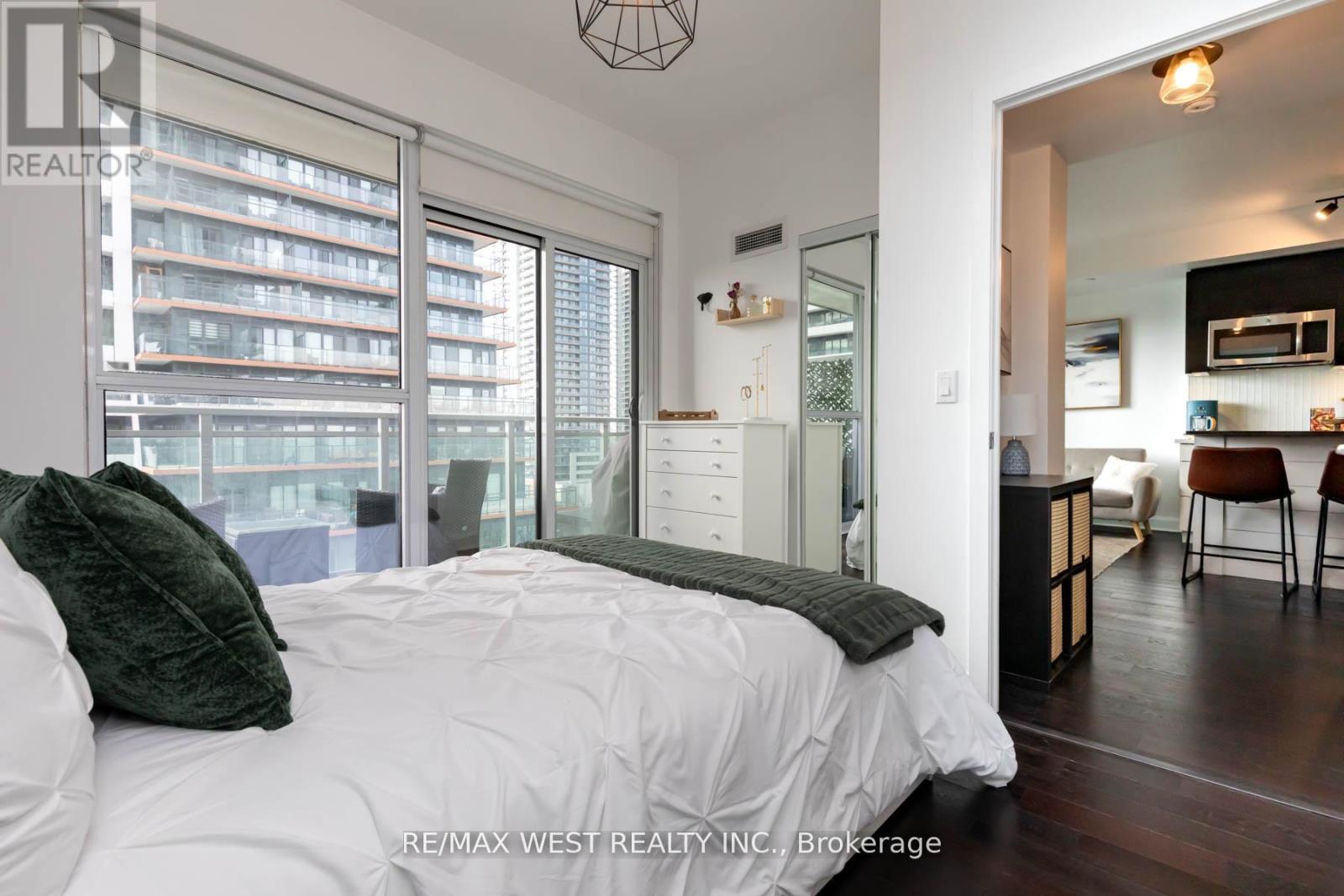 802 - 33 Shore Breeze Drive, Toronto, Ontario  M8V 1A1 - Photo 20 - W13096090