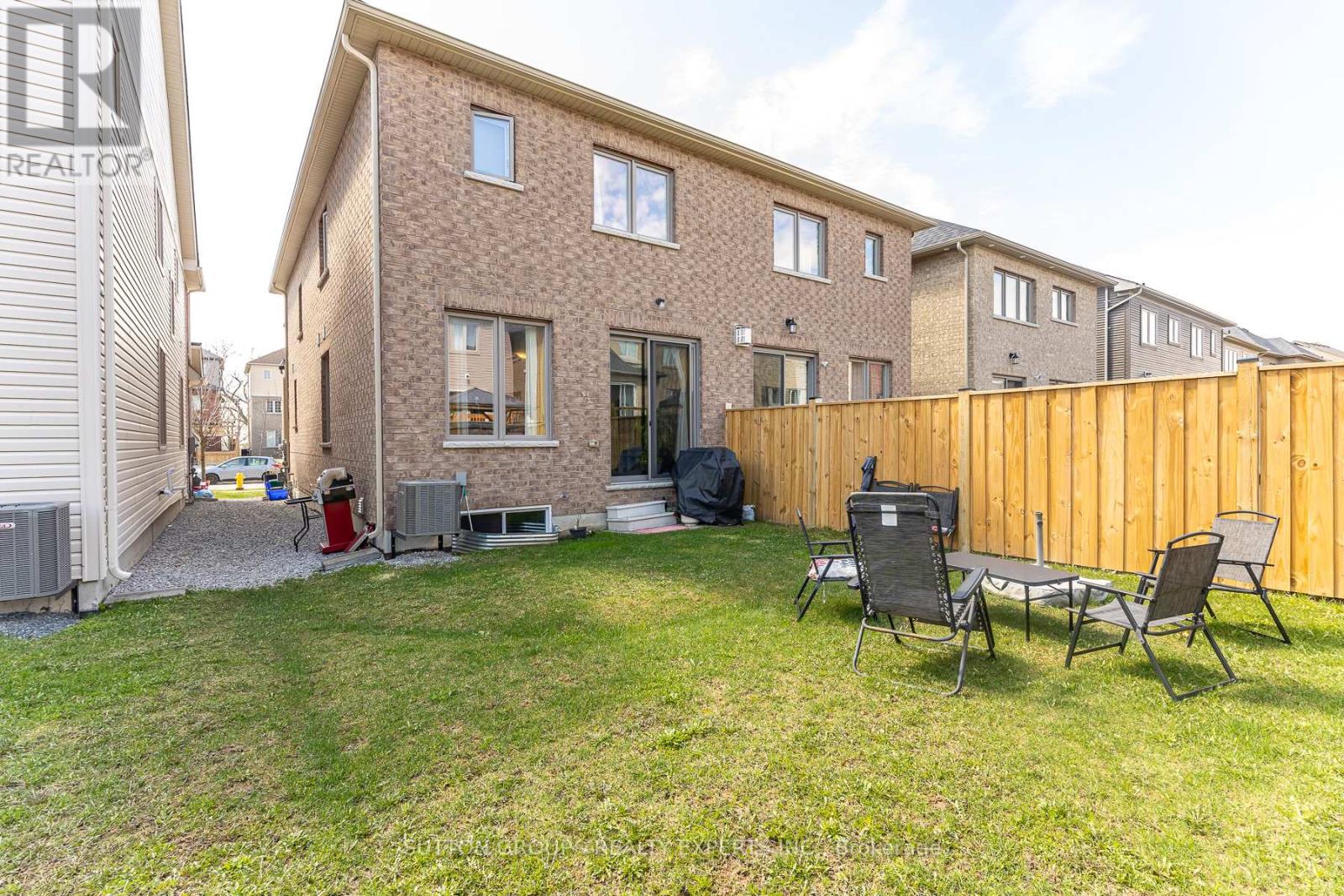 130 Ice Palace Crescent, Oshawa, Ontario  L1H 7K4 - Photo 45 - E13014800