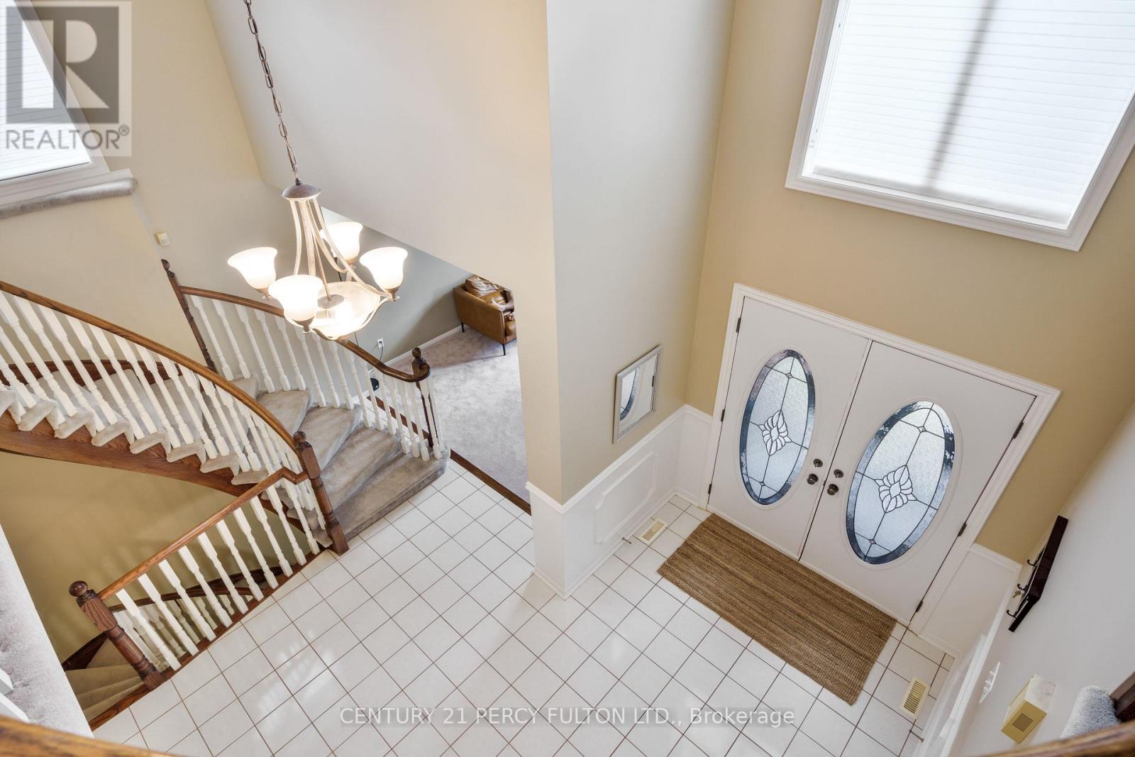 54 Cityview Circle, Barrie, Ontario  L4N 7V1 - Photo 15 - S13024080