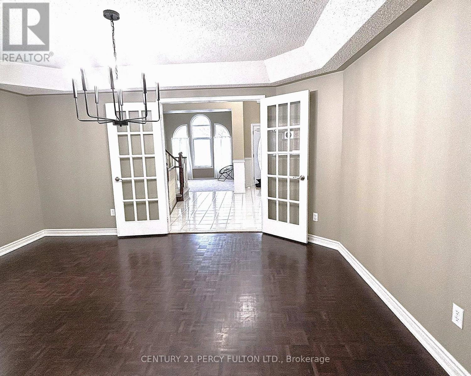 54 Cityview Circle, Barrie, Ontario  L4N 7V1 - Photo 7 - S13024080