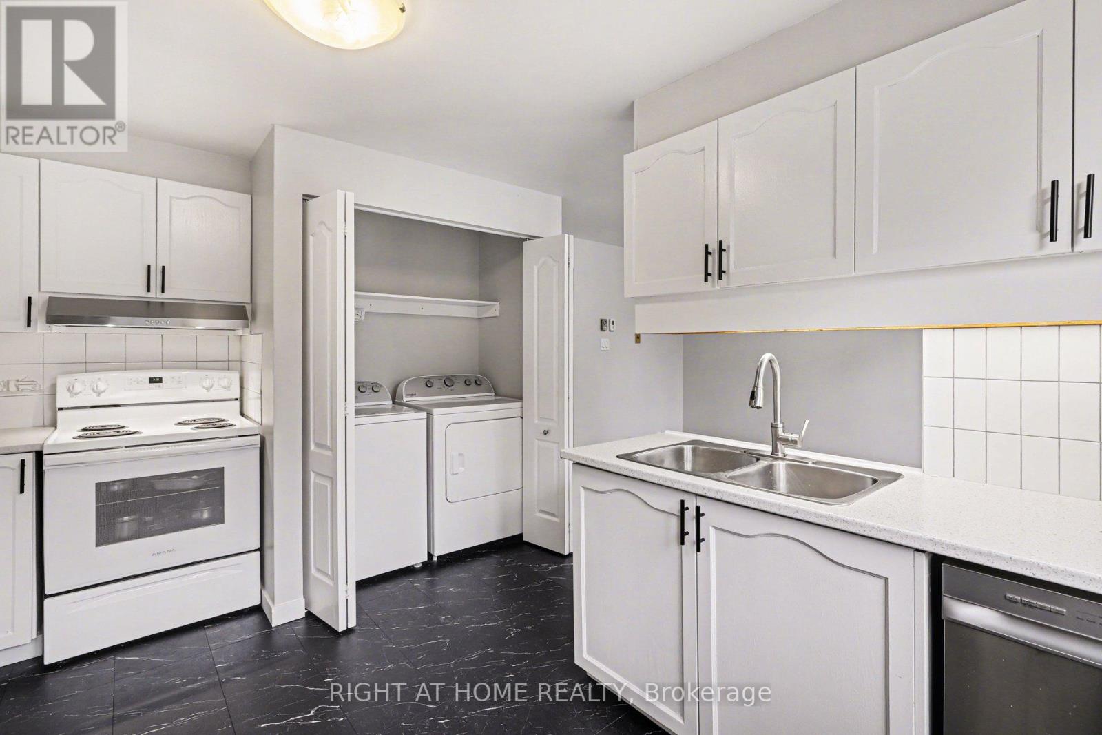 26 Wrenwood Crescent, Ottawa, Ontario  K2G 5V5 - Photo 21 - X13066472