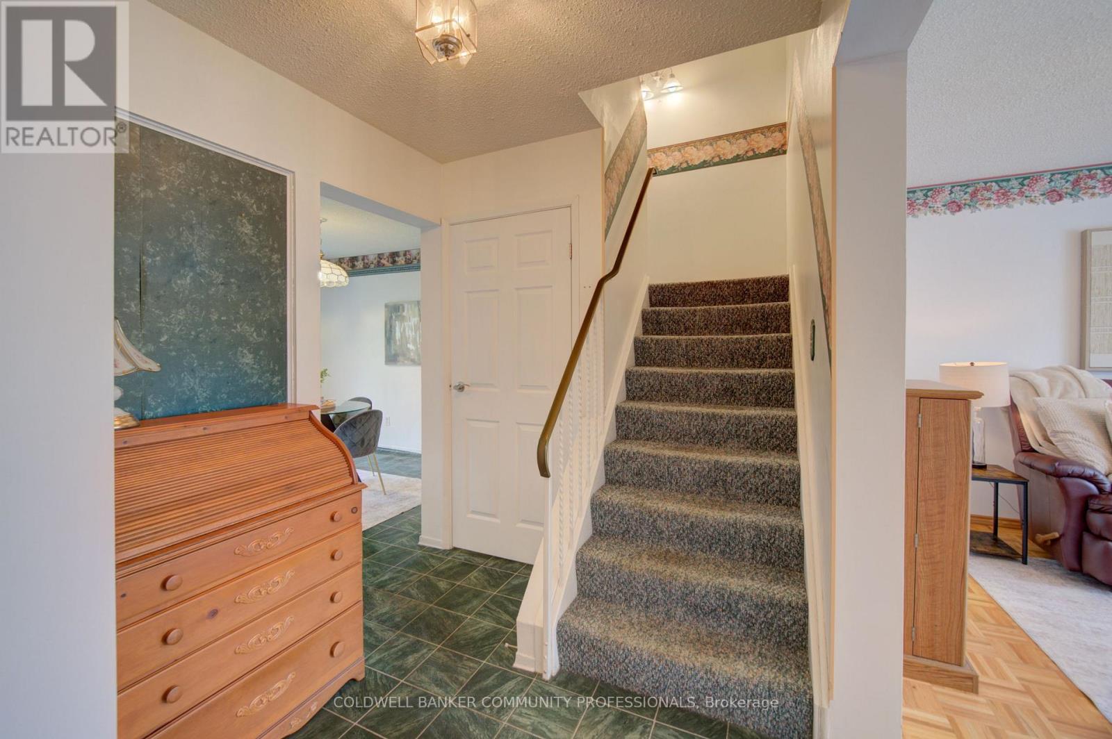 19 White Owl Crescent, Brantford, Ontario  N3P 1A1 - Photo 13 - X13095808
