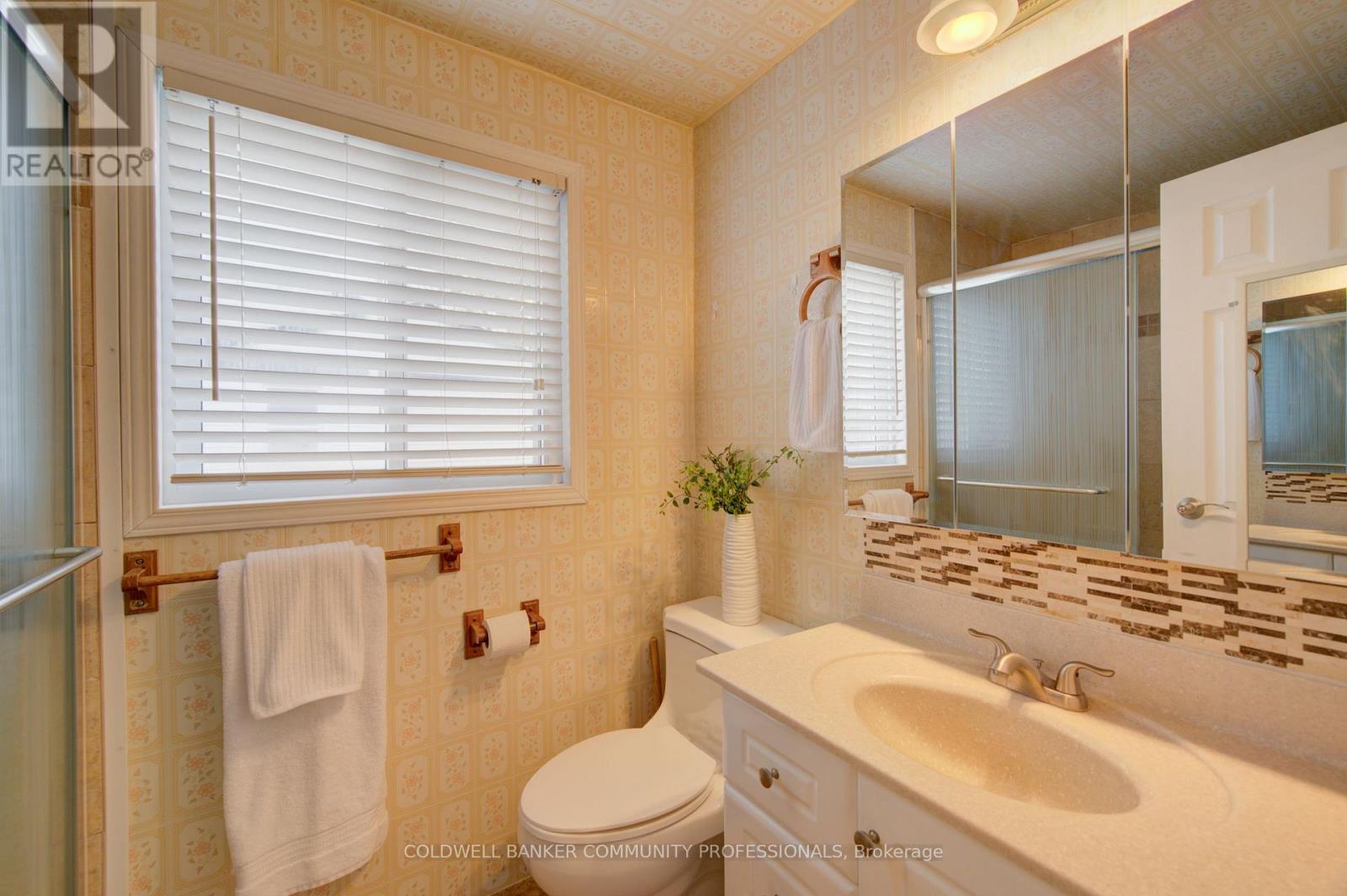 19 White Owl Crescent, Brantford, Ontario  N3P 1A1 - Photo 17 - X13095808