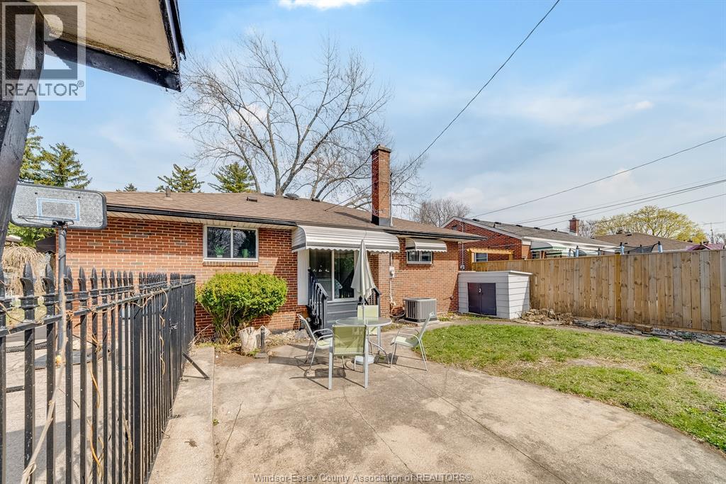 465 Riverdale Avenue, Windsor, Ontario  N8S 4B7 - Photo 37 - 26010259