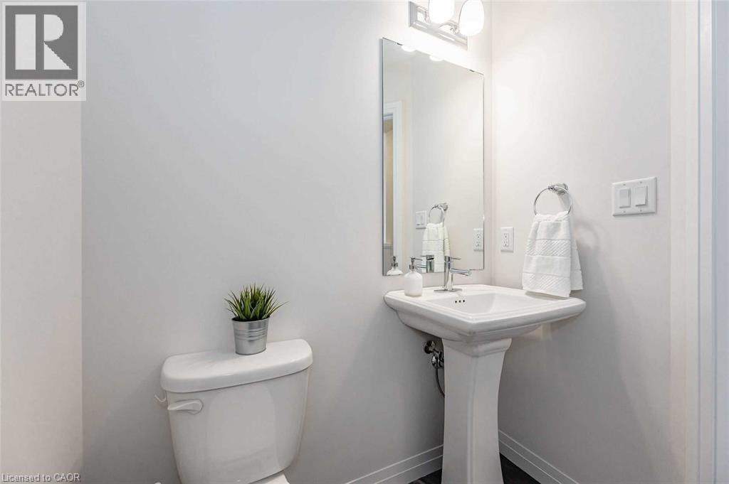 10 Showers Lane, Ancaster, Ontario  L9G 0H2 - Photo 26 - 40828109
