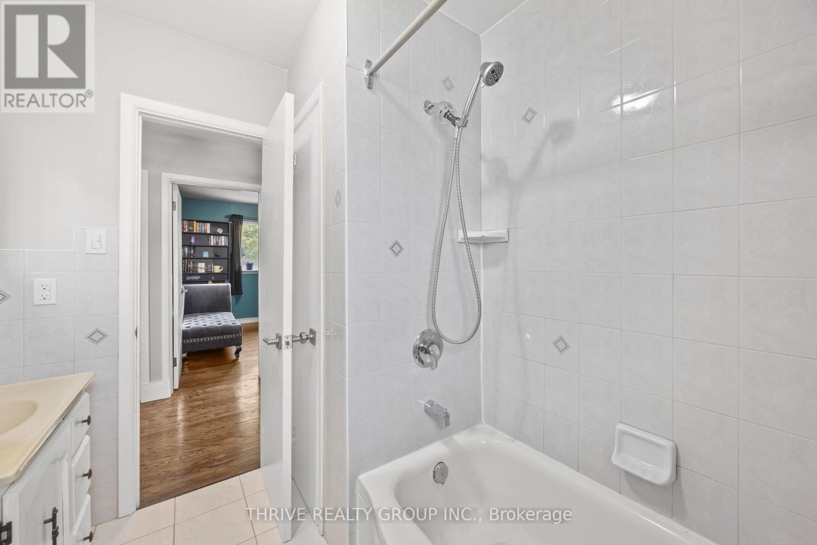 219 Burnside Drive, London East, Ontario  N5V 1B8 - Photo 17 - X13096138