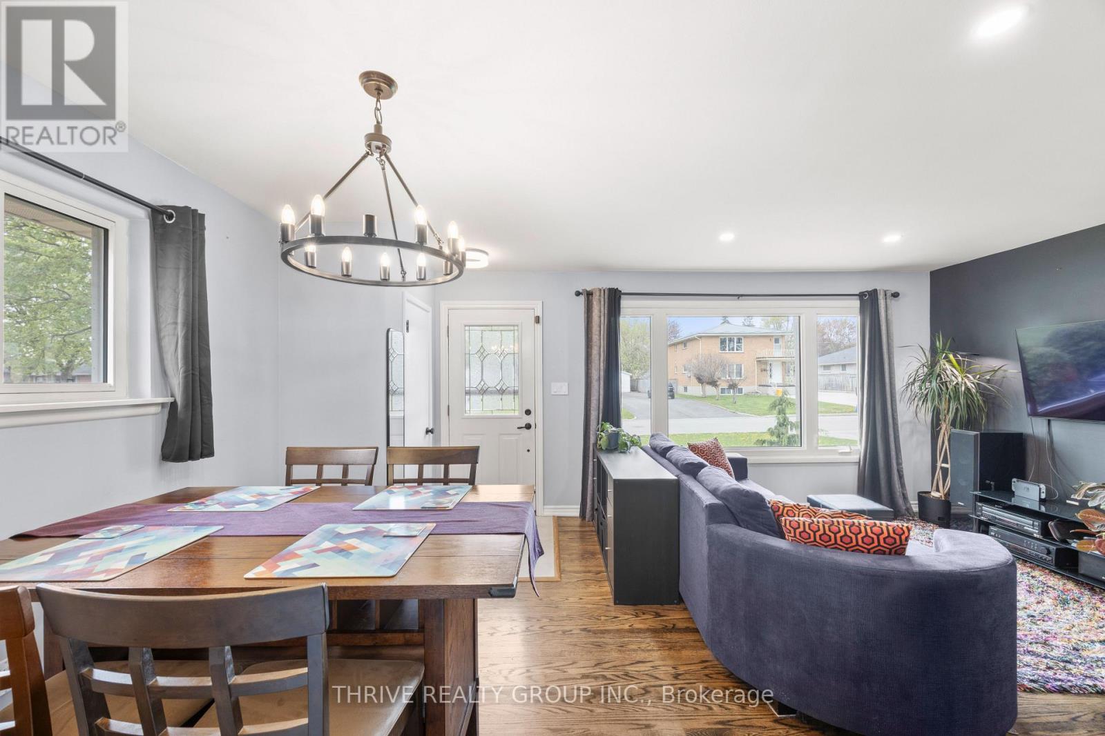 219 Burnside Drive, London East, Ontario  N5V 1B8 - Photo 4 - X13096138