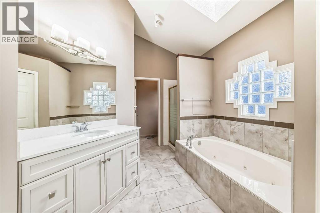 405 Lakeside Greens Place, Chestermere, Alberta  T1X 1C6 - Photo 24 - A2304311