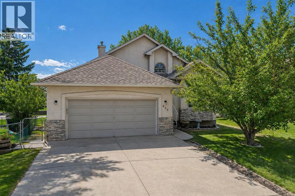 405 Lakeside Greens Place, Chestermere, Alberta  T1X 1C6 - Photo 1 - A2304311