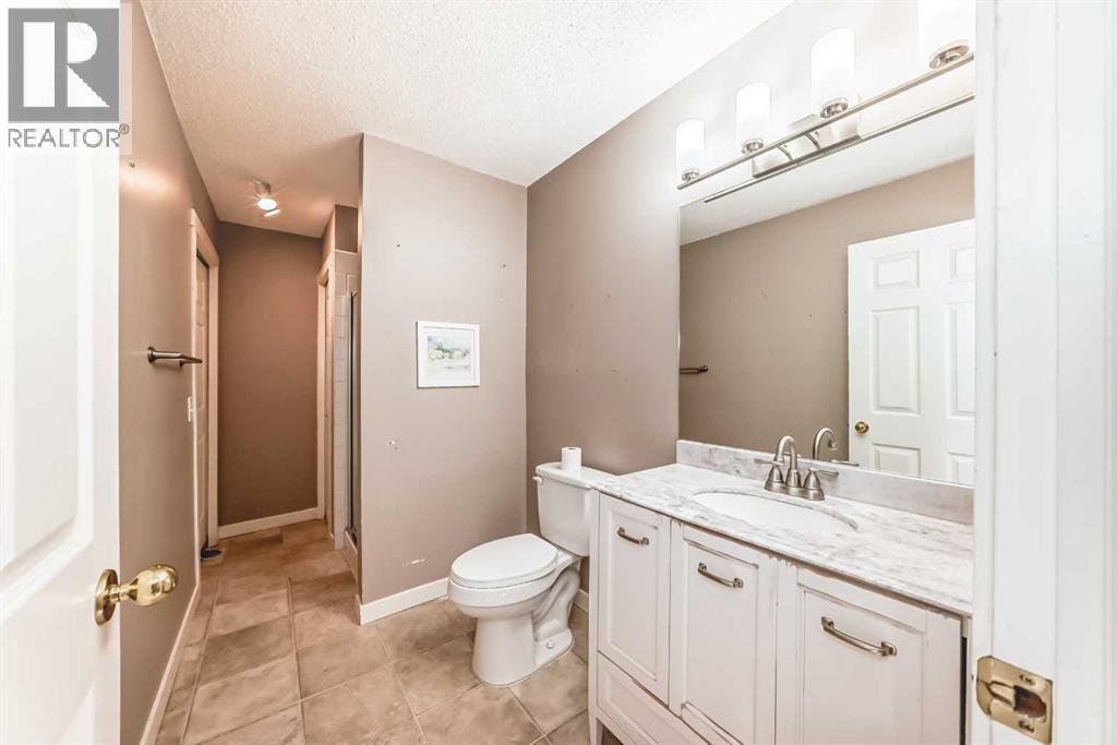 405 Lakeside Greens Place, Chestermere, Alberta  T1X 1C6 - Photo 39 - A2304311
