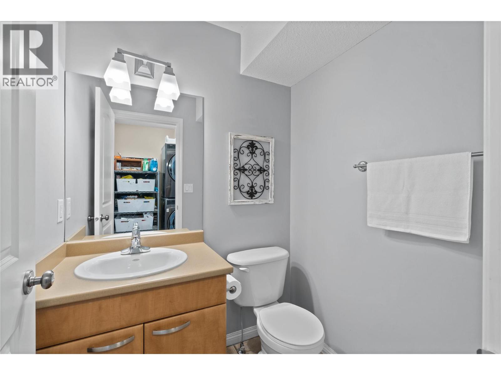 1945 Grasslands Boulevard Unit# 4, Kamloops, British Columbia  V2B 1V1 - Photo 8 - 10386153