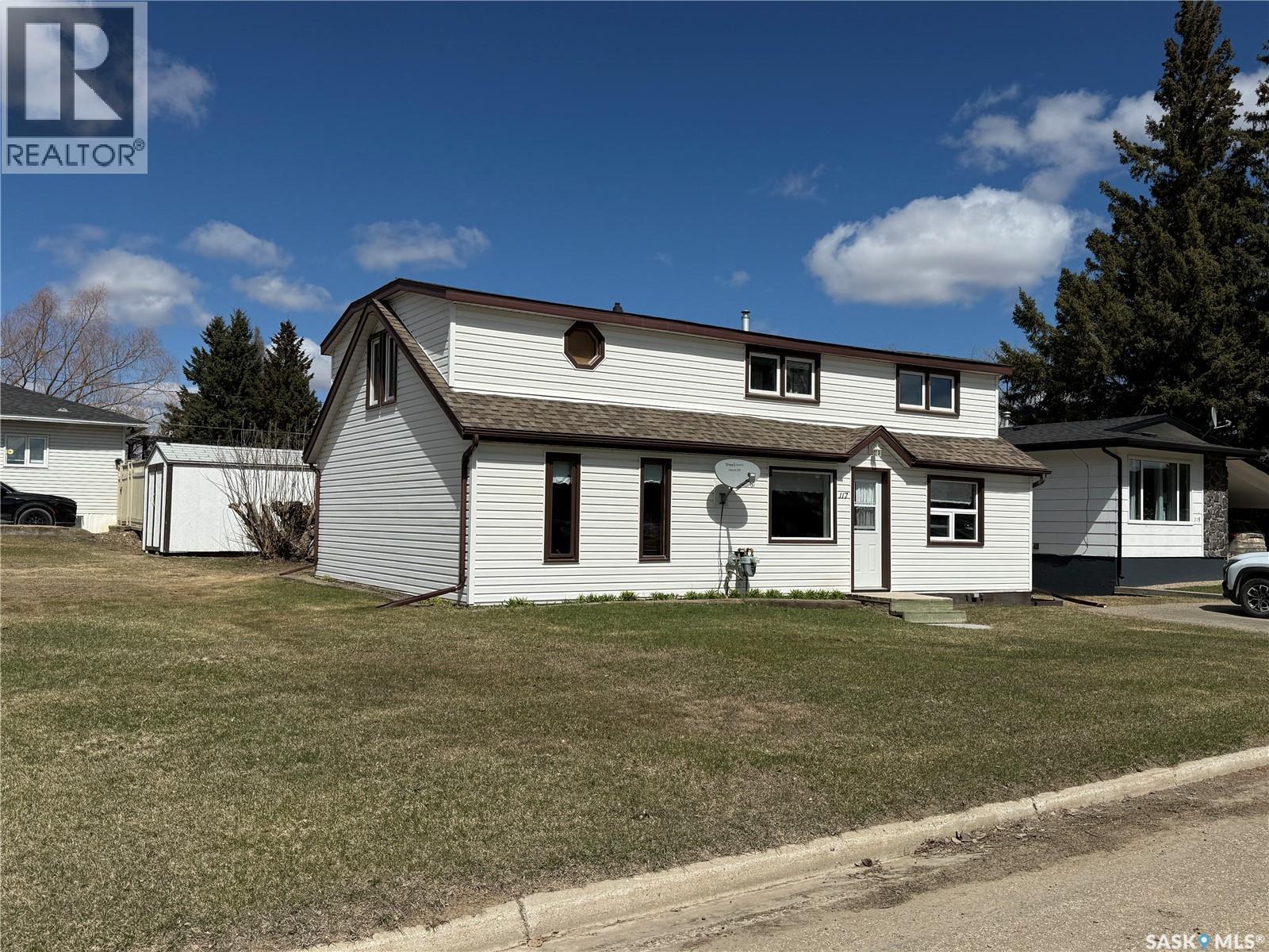 117 3rd Avenue Nw, Watson, Saskatchewan  S0K 4V0 - Photo 3 - SK035165