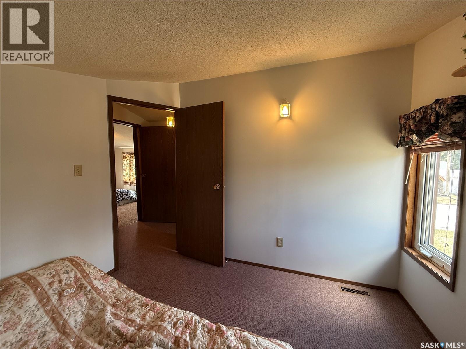 117 3rd Avenue Nw, Watson, Saskatchewan  S0K 4V0 - Photo 38 - SK035165
