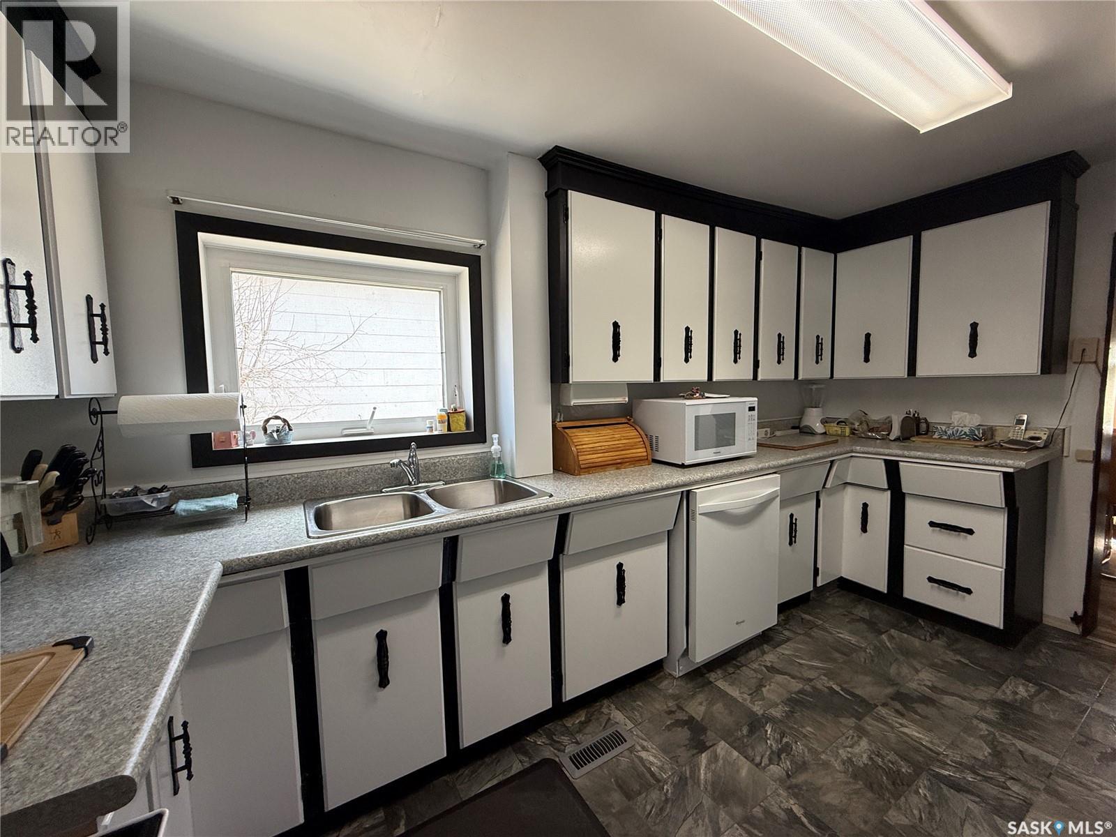 117 3rd Avenue Nw, Watson, Saskatchewan  S0K 4V0 - Photo 6 - SK035165